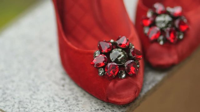 Bride's wedding shoes