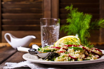 Salad with quinoa and vegetables