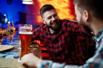 Men in pub