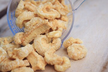 Crispy fried pork skin