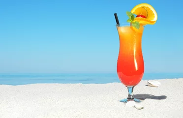 Gordijnen Sex on the Beach Cocktail am Sandstrand © ExQuisine
