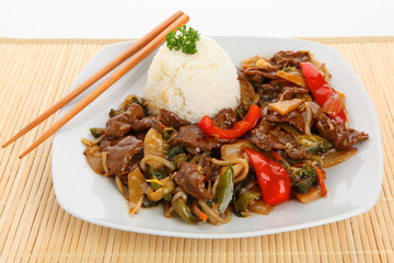 Rindfleisch Chop Suey