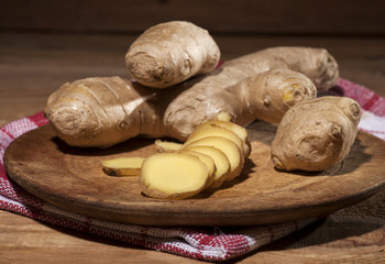 Ginger root sliced