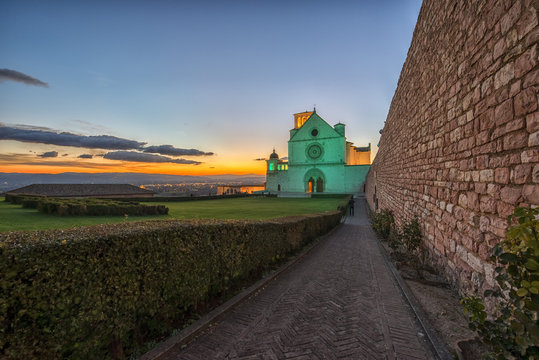 Italy, Umbria, Assisi, Basilica of Saint Francis of Assisi at sunset