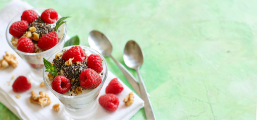 Yogurt with chia seeds, walnuts and raspberries