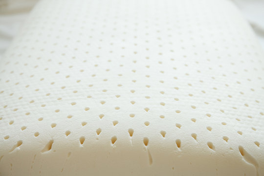 Bodyform classic sale latex foam pillow