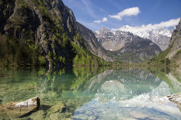 Fototapeta na wymiar Lake Obersee near Berchtesgaden in the German Alps 