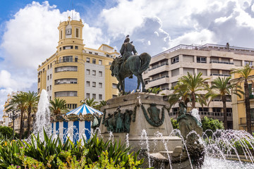 Reiterstandbild von Miguel Primo de Rivera in der Innenstadt von Jerez de la Frontera
