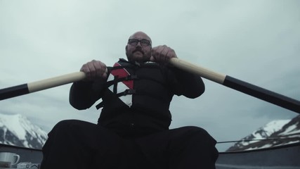 Sauveteur islandais ramant