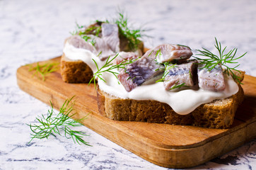 Sandwich with marinated herring