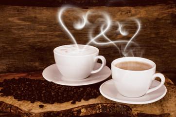 Guten Morgen: Kaffee mit herzförmigem Dampf :)