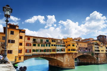 Fototapeta na wymiar The Ponte Vecchio over the Arno River in Florence, Italy