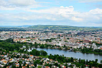 Blick über Wien mit Neue Donau