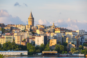 Fototapeta na wymiar View of Istanbul on sunset
