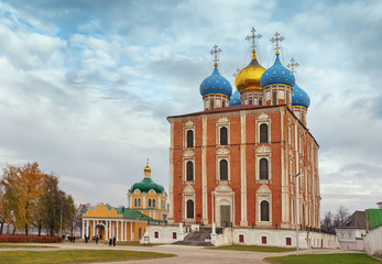 Fototapeta na wymiar Assumption Cathedral and church of the Nativity of Christ. Ryazan city, Central Russia