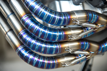 burning blue titanium welding pipe - 113715690