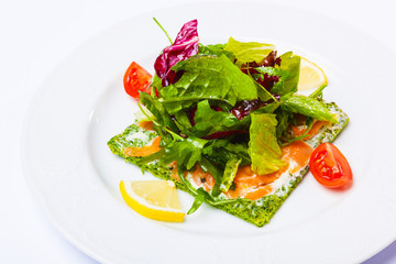 Salad with vegetables and meat