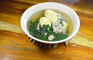 vegetable gourd with minced pork and egg tofu hot soup
