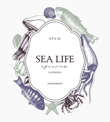 Obraz premium Vector hand drawn design with seafood. Sketched frame with sea life illustration - mussels, fish, crab, starfish, squid, jellyfish. Vintage marine template. 