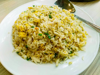 Fried Rice with Crab Meat (Thai Style)

