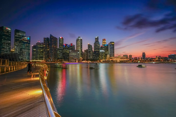 Fototapeta na wymiar Skyline of Singapore at a beautiful sunset