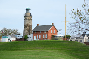 Old Fairport Harbor Lighthouse, built in 1825 © haveseen