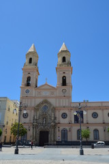 Fototapeta na wymiar San Antonio Kirche Cadiz