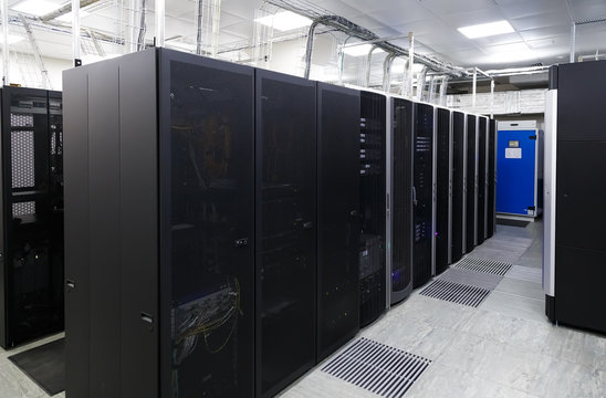 supercomputer clusters in the room data center