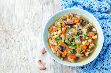 white bean soup mushrooms