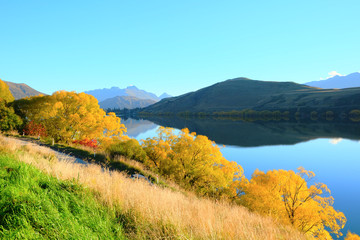 Obraz premium 夕日に輝くヘイズ湖畔