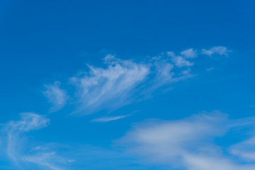 Obraz premium Blue sky with fluffy clouds fluffy