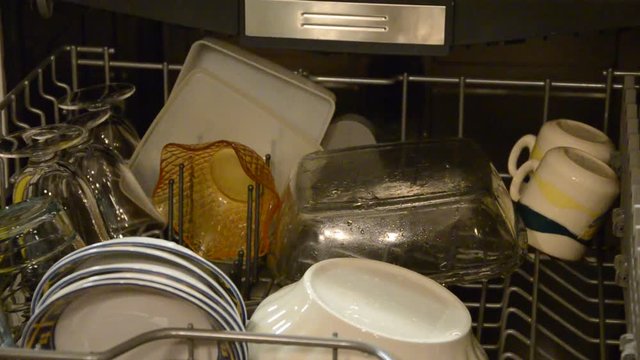 பாத்திரம்கழுவி Mașină de spălat vase Lavastoviglie Lavavajillas 食器洗い機 Посудомоечная машина Lavapiatti Dishwasher Geschirrsp&uuml;lmaschine Lave-vaisselle Astianpesukone Zmywarka do naczyń Afwasmachine
