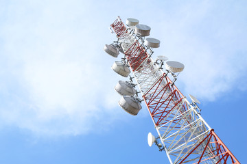 Telecommunications tower