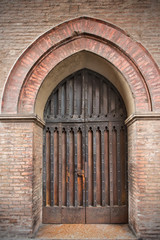 Fototapeta na wymiar The old medieval door