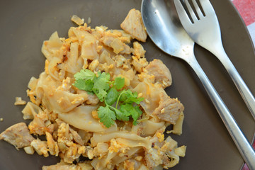 fried Noodles in Sweet Soy Sauce with Pork