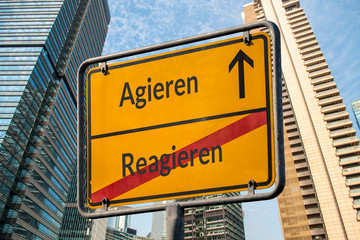 Fototapeta premium Schild 111 - Agieren