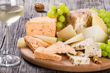 Cheese plate:  goat cheese with walnuts, spices and grapes