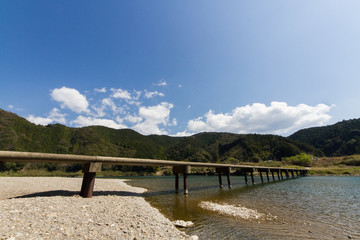 高知県四万十市　三里沈下橋
