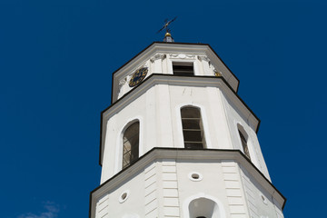 Fototapeta premium Vilnius Cathedral with dark sky.
