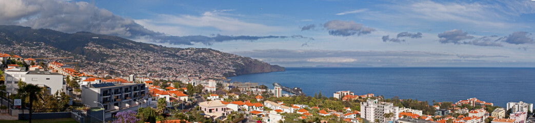Fototapeta na wymiar Panorama Funchal