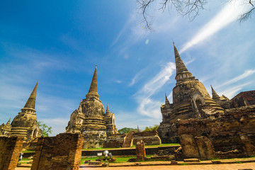 Fototapeta premium Ayutthaya Historical Park stupa under blue sky