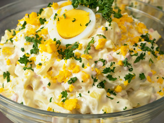 Eiersalat - Salat - Eier - gesunde Mahlzeit - Party