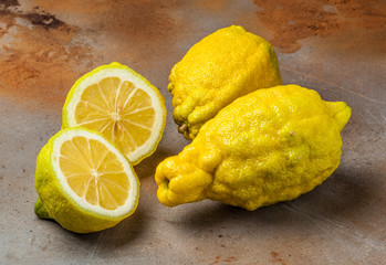 Rough lemon (Citrus jambhiri Lush.)