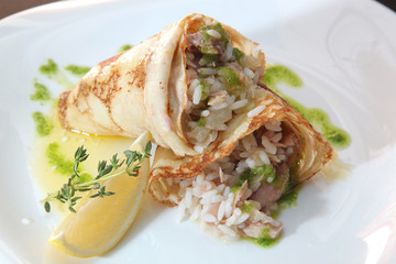 pancakes with rice and tuna
