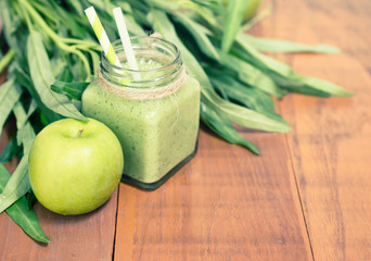 Apple - morning glory drink on wooden table. Healthy smoothie, v