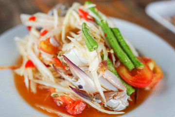 papaya salad with crab