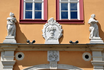 Wunderschöne Fassade in der historischen Altstadt von Erfurt: hier Futterstraße