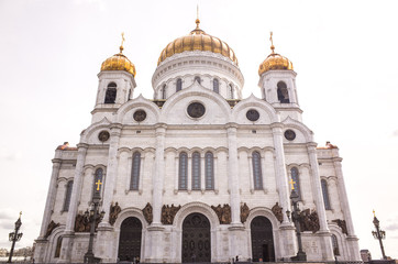 Fototapeta na wymiar beautiful architecture of chirst the saviour cathedral in moscow
