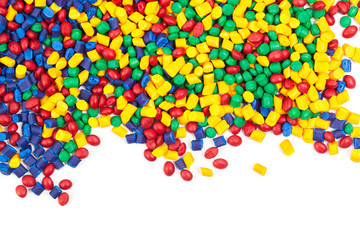 tinted plastic granulate for injection moulding process