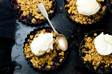 Crumble with a mulberry. style vintage